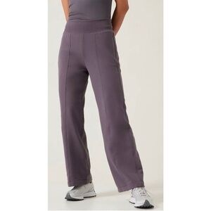 Athleta purple retro plush wide leg sweatpants size medium